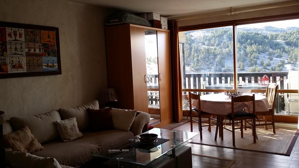 Apartment Face Aux Pistes Greolieres les Neiges Esterno foto